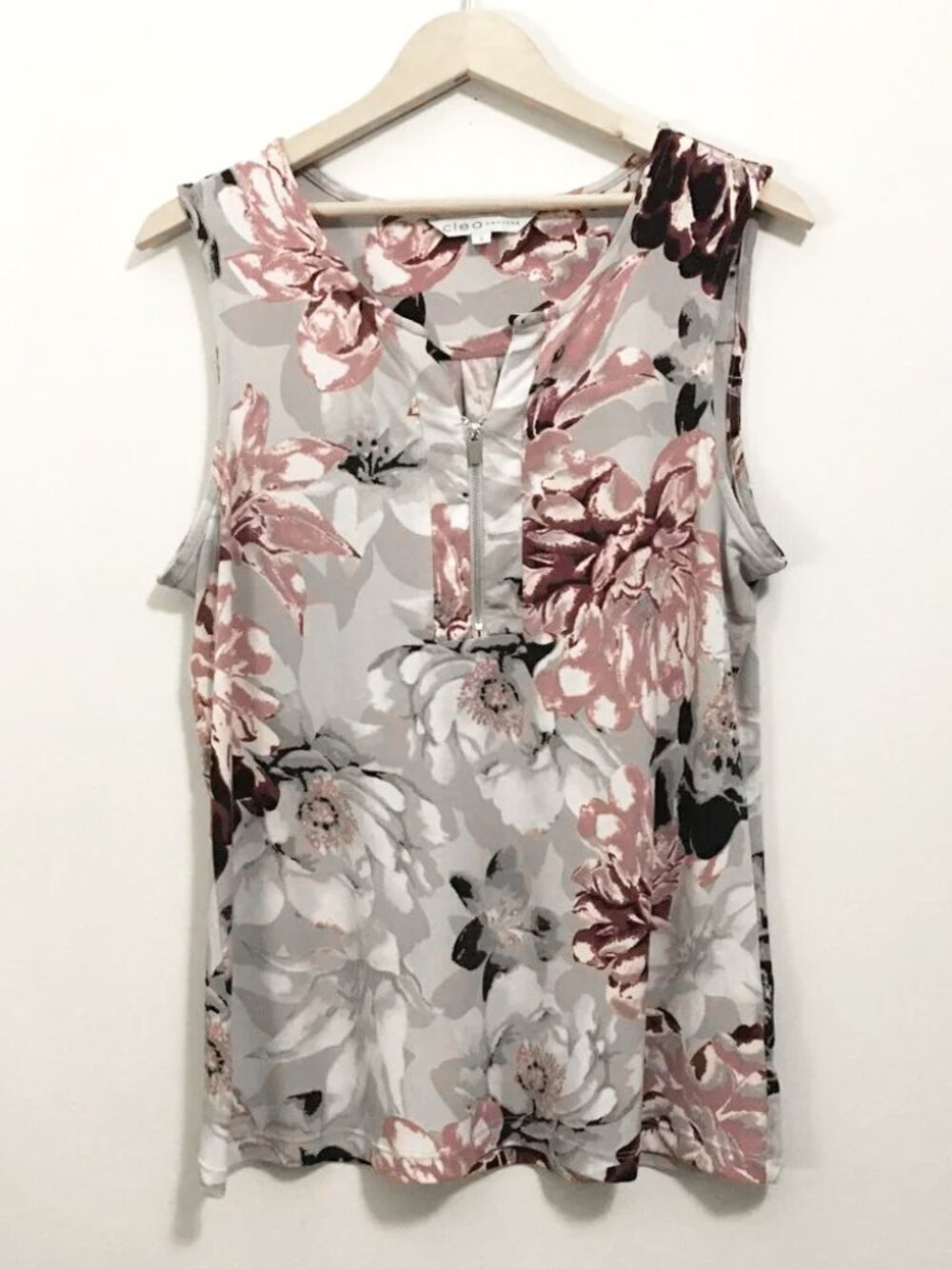 Cleo Stretchy Floral 1/4 Zipper Tank Top Grey Pink White
